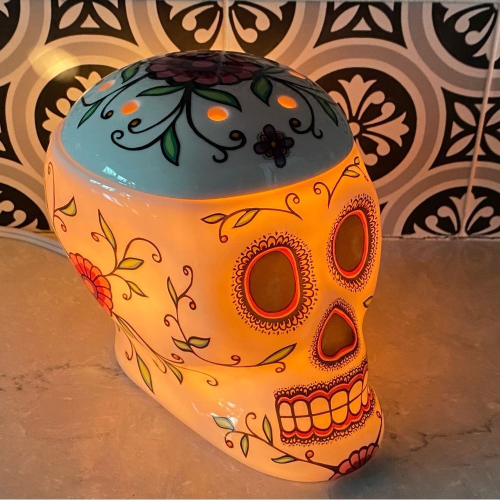 Scentsy Calavera Sugar Skull Día De Los Muertos Full Size Warmer Retired - Picture 7 of 13
